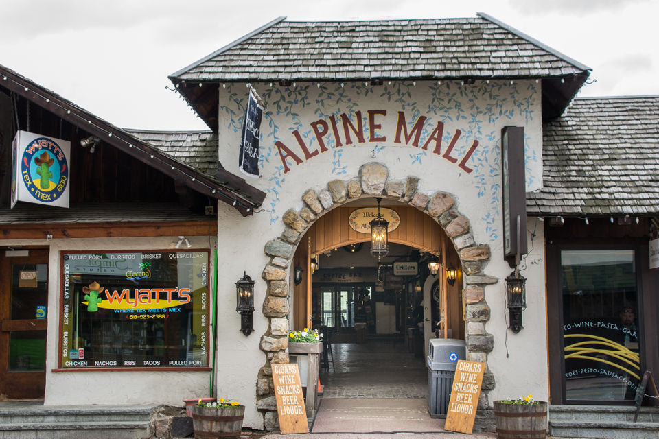 Alpine Mall