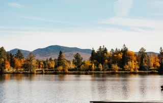 fall views of mirror lake