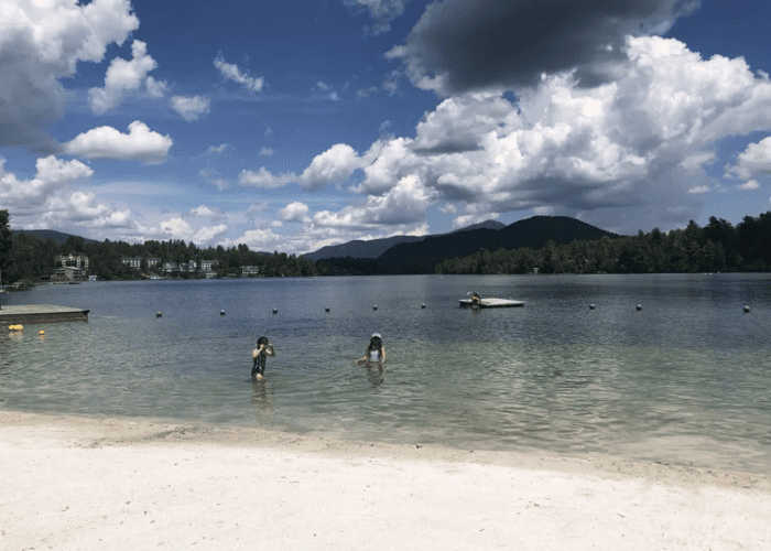 kids swimming in mirror lake