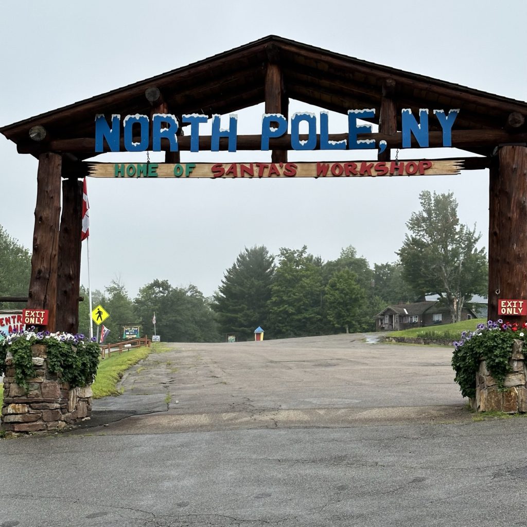 Visit Santa’s Workshop at the North Pole, NY - Welcome/Exit Sign