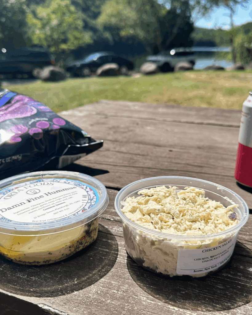 Have a picnic at the Cascade Lakes Day Use Area