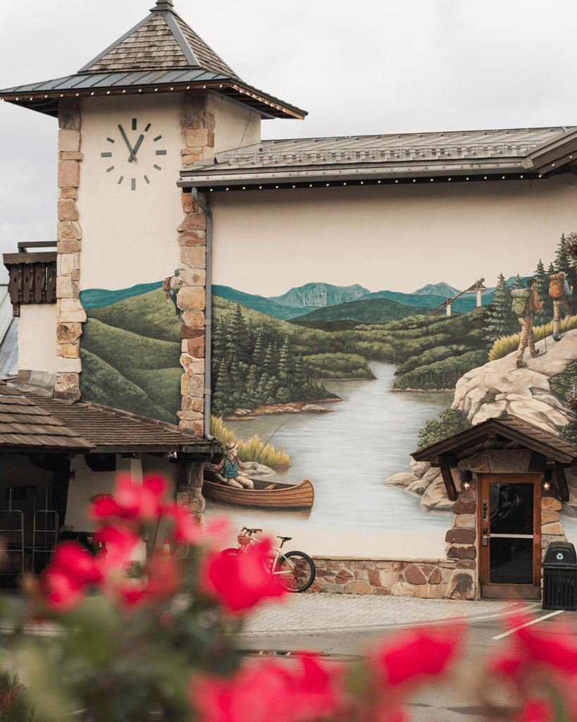 The Golden Arrow proudly displays a mural by local artist Hannah Williams.